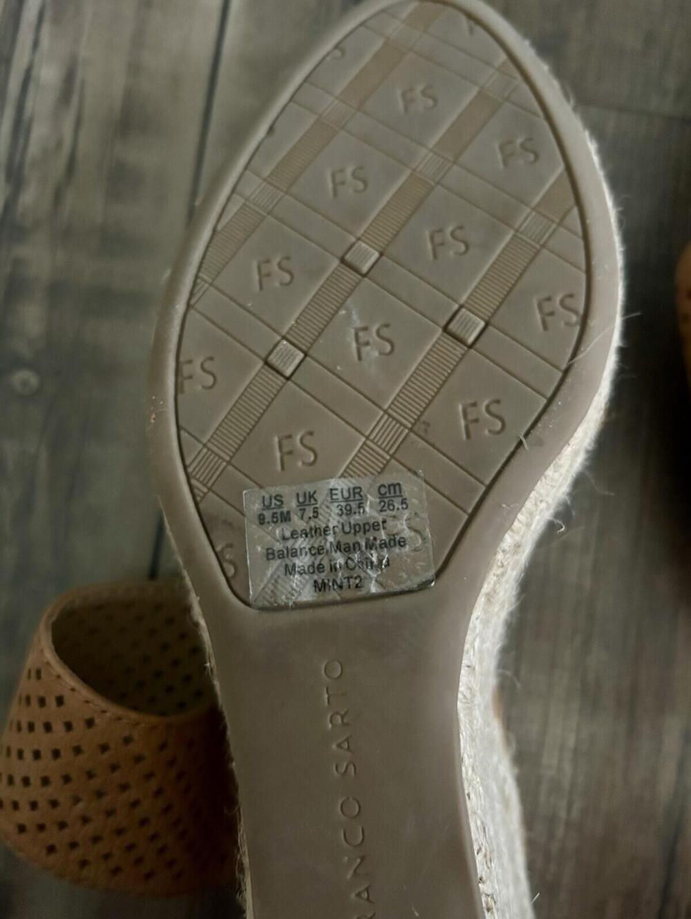 Franco Sarto Espadrille Wedge Closed Toe Sandals Women’s Size 9.5 Leather Upper - Picture 9 of 9